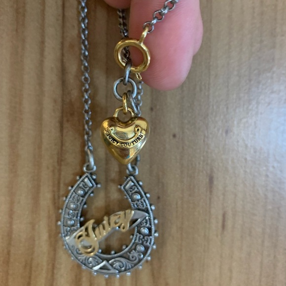 Juicy Couture double chain horseshoe and heart necklace - Picture 5 of 5